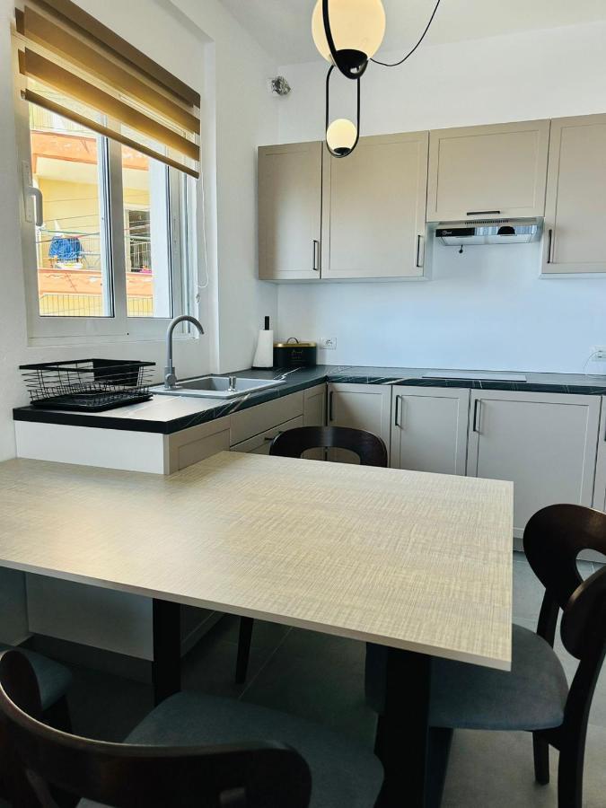 Apartment Celine Sarandë 外观 照片